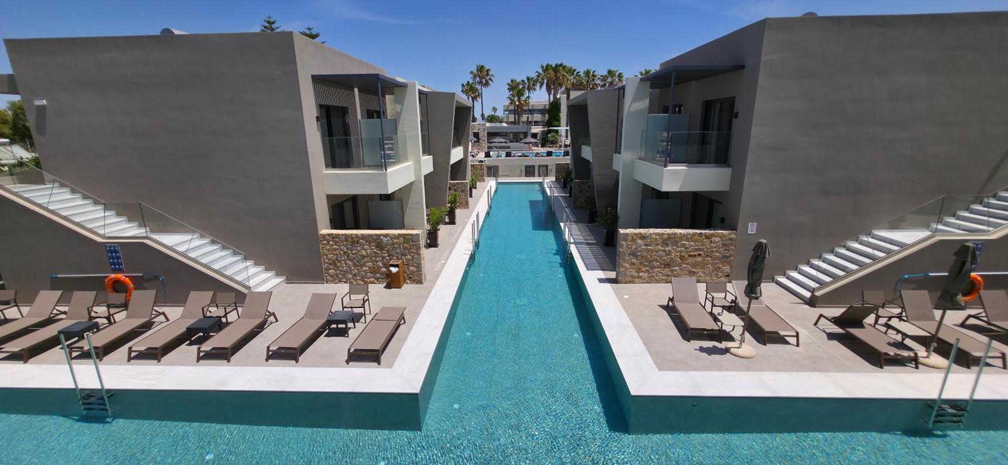 Cosmopolitan Hotel 4*