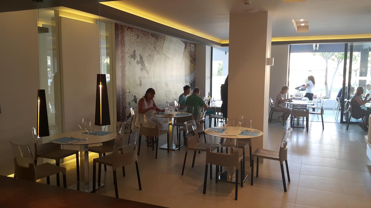 Hotel Cosmopolitan
